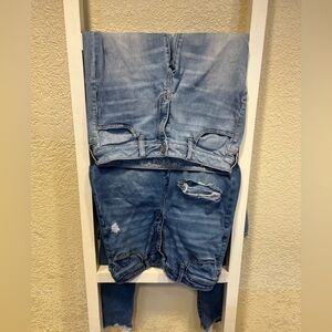 2 pair of American Eagle Jegging size 10 Long.